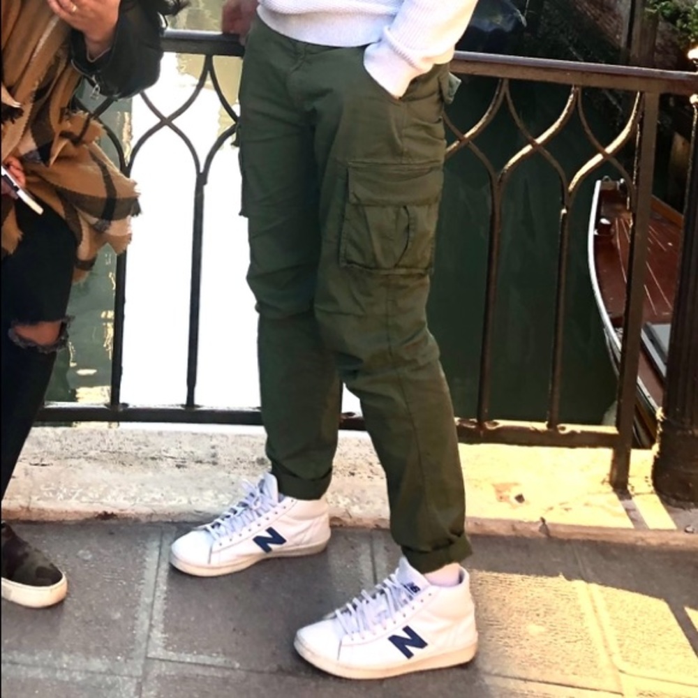 Green Tapered Cargo Pants